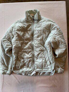Avalanche Outdoor Supply Co Grid Quilted Puffer Jacket M - light sage